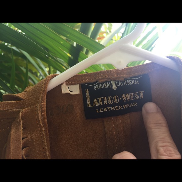 Leather fringe vest - Picture 3 of 3